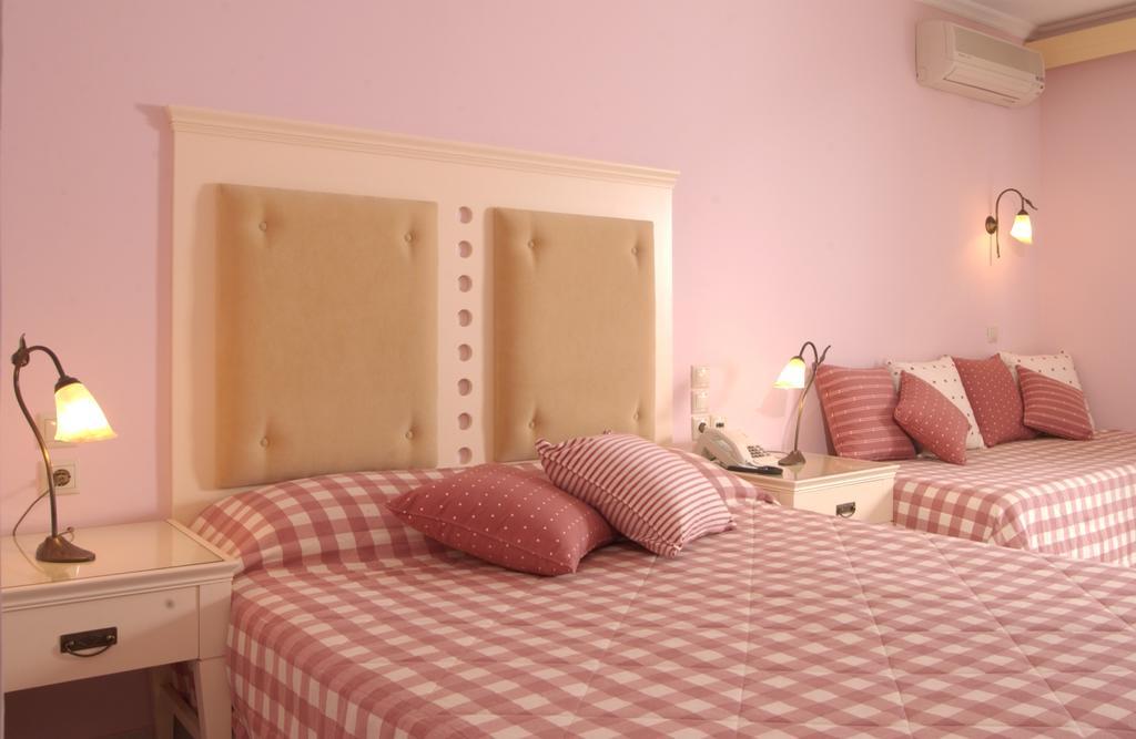 Marilena Hotel Ipsos Room photo